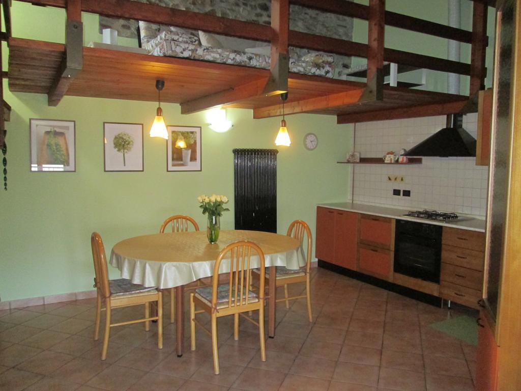 Bed and Breakfast La Casa Del Borgo Brissago-Valtravaglia Zewnętrze zdjęcie